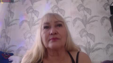CamDiva1 online show from March 27, 9:42 am