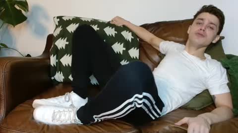 CamDoAttitude online show from December 5, 12:44 pm