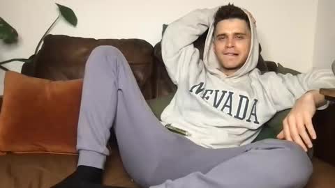 CamDoAttitude online show from November 26, 9:49 pm