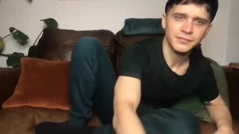 CamDoAttitude online show from February 8, 10:02 pm