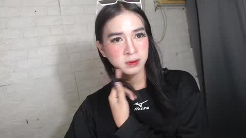 camela_star online show from January 8, 1:53 am