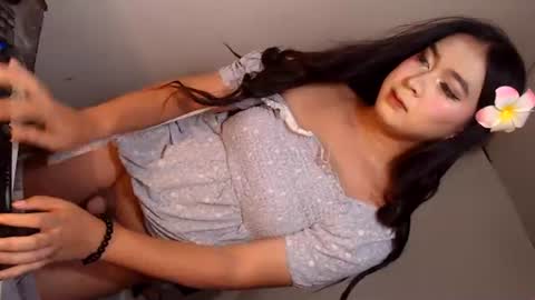 camela_star online show from June 21, 1:35 pm