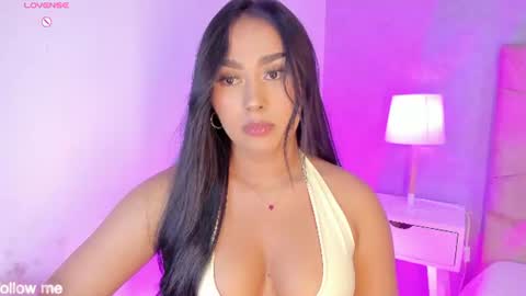 Camelia Smith online show from June 20, 6:05 am