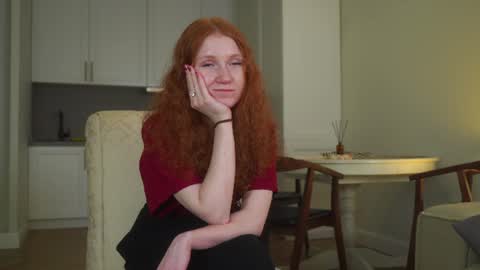 Snapshot of camelliabaumgart chatting on August 6, 4:53 pm Maria online show from August 6, 4:53 pm