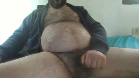 camera008 online show from March 8, 4:22 pm