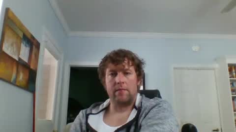 Snapshot of cameron_85 chatting on February 3, 7:10 pm cameron_85 online show from February 3, 7:10 pm