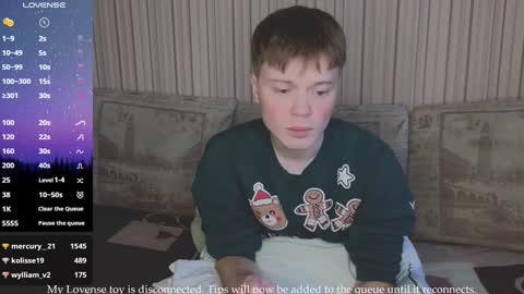 Snapshot of cameron_crowly chatting on December 6, 8:48 am Cameron online show from December 6, 8:48 am