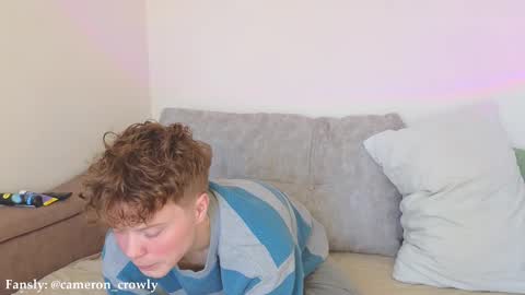 Snapshot of cameron_crowly chatting on March 6, 9:36 am Cameron online show from March 6, 9:36 am