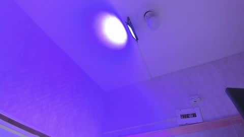 cameron_hearts online show from February 15, 12:14 pm