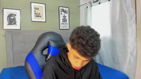 CAMERON online show from February 3, 1:05 pm