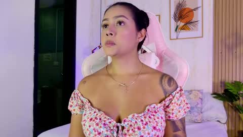 Cameron  online show from February 5, 8:24 pm