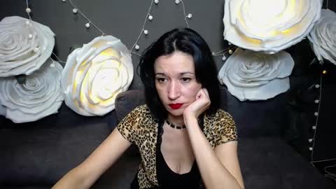 Cameronenns online show from November 14, 2:05 pm