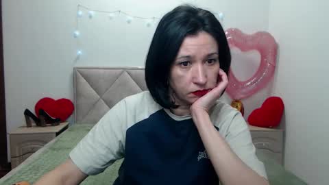 Snapshot of cameronenns chatting on February 11, 1:27 pm Cameronenns online show from February 11, 1:27 pm