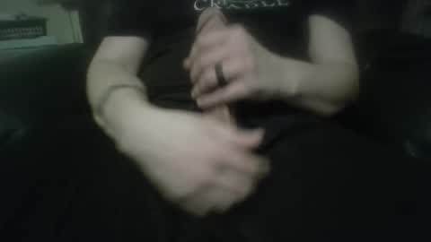 Snapshot of cameronrays chatting on February 19, 12:17 am CameronRays online show from February 19, 12:17 am