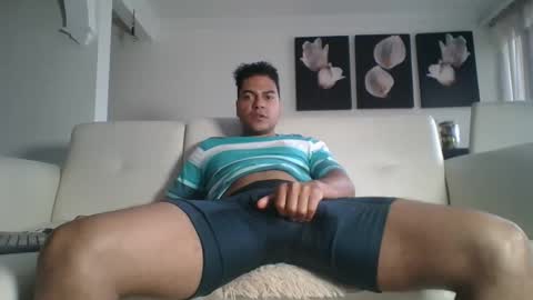 Stiven online show from December 4, 4:38 pm