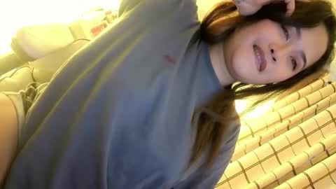 Snapshot of camgirl_jade chatting on May 15, 6:42 am Jade online show from May 15, 6:42 am