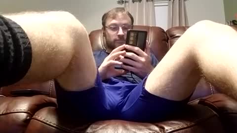 Snapshot of camguy2425 chatting on December 26, 4:10 am CamGuy online show from December 26, 4:10 am