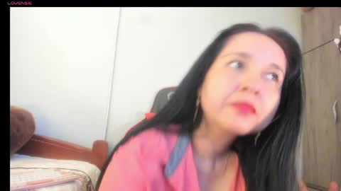 Snapshot of cami_hot_hair chatting on June 1, 11:39 pm cami online show from June 1, 11:39 pm