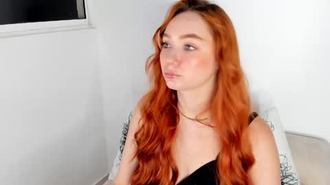 Snapshot of cami_lovers1 chatting on May 3, 1:00 am camii online show from May 3, 1:00 am