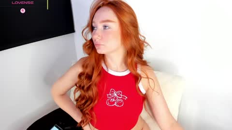 Snapshot of cami_lovers1 chatting on May 17, 1:58 am camii online show from May 17, 1:58 am