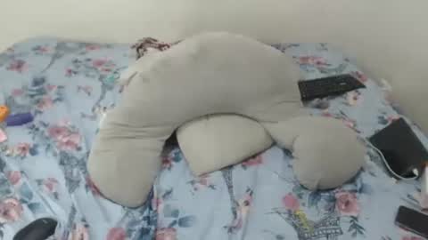 camidir online show from April 8, 11:59 pm