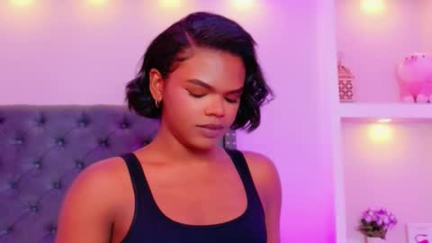 camiestrada online show from September 15, 12:10 am