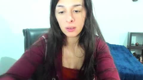 Snapshot of camila_berk chatting on June 27, 5:34 am Cami online show from June 27, 5:34 am
