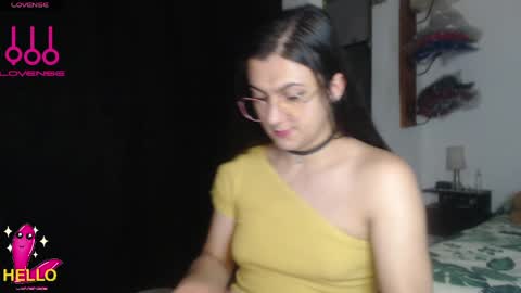 Snapshot of camila_bigcock_ts chatting on May 27, 2:19 am camila online show from May 27, 2:19 am