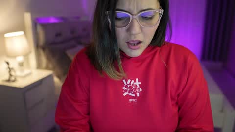 Camila buitrago online show from December 2, 10:34 pm