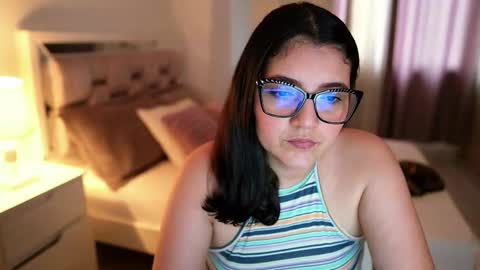 Camila buitrago online show from January 6, 10:01 pm