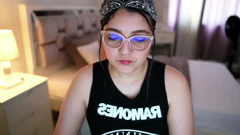 Camila buitrago online show from February 22, 7:01 pm