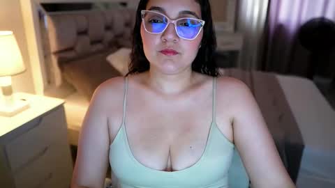 Camila buitrago online show from February 26, 10:20 pm
