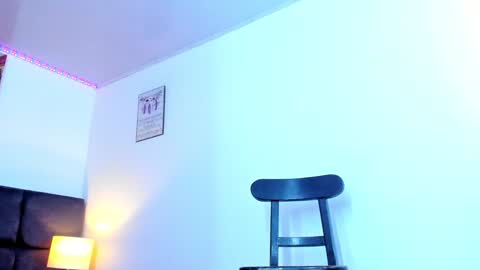  s online show from January 10, 7:25 am