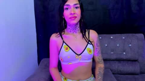  s online show from December 3, 6:32 am