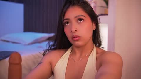 Snapshot of camila_dupont chatting on July 22, 2:47 am Camila online show from July 22, 2:47 am