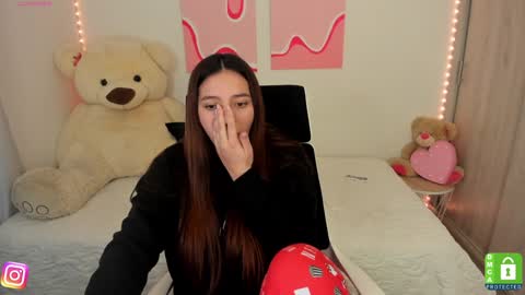  C A M I  online show from December 14, 12:44 am