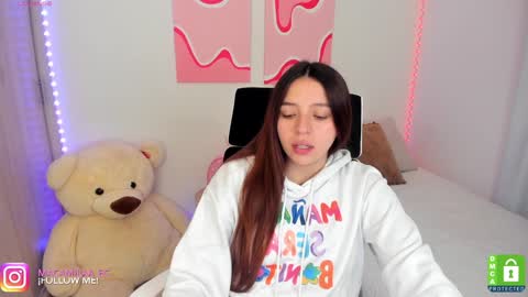 Snapshot of camila_ec2 chatting on January 4, 11:38 pm C A M I online show from January 4, 11:38 pm