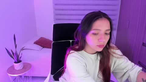  C A M I  online show from November 26, 12:44 am