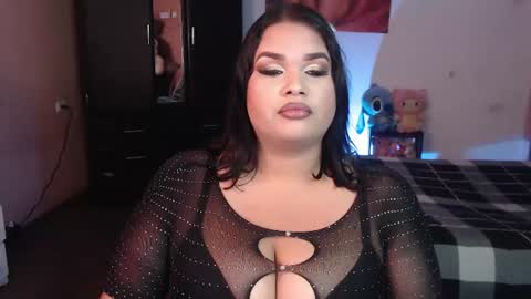Snapshot of camila_fuenmayor chatting on July 3, 2:40 am online show from July 3, 2:40 am