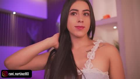 Snapshot of camila_martinez9 chatting on June 1, 11:34 am camila_martinez9 online show from June 1, 11:34 am