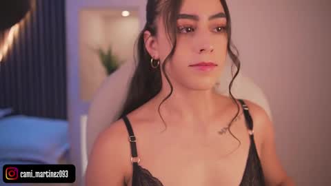 Snapshot of camila_martinez9 chatting on June 3, 11:35 am camila_martinez9 online show from June 3, 11:35 am