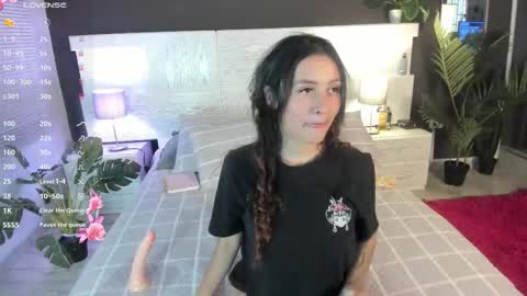 CAMI 3 online show from December 1, 2:55 pm