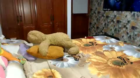 valentinaEpic way Ive been fucked 1515  online show from June 12, 3:38 am