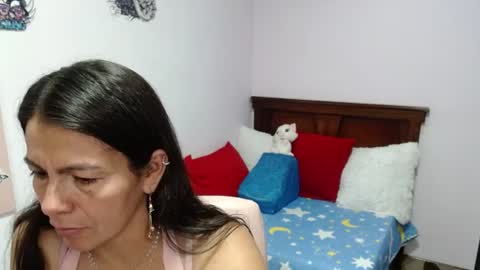 Camila Vargas online show from July 4, 6:58 pm