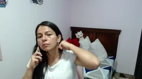 Camila Vargas online show from July 31, 5:12 pm