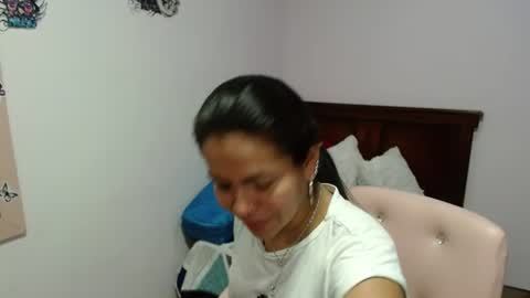 Camila Vargas online show from August 5, 5:16 pm