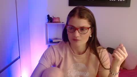 Snapshot of camila_ventura chatting on May 31, 9:05 pm Camila ventura online show from May 31, 9:05 pm