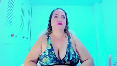 Snapshot of camilaa_foxxx chatting on January 7, 3:54 pm camilaa foxxx online show from January 7, 3:54 pm