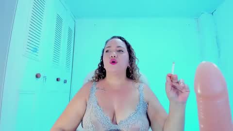 Snapshot of camilaa_foxxx chatting on January 14, 8:26 pm camilaa foxxx online show from January 14, 8:26 pm