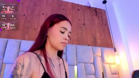 camilaa_smith_ online show from June 30, 6:53 pm